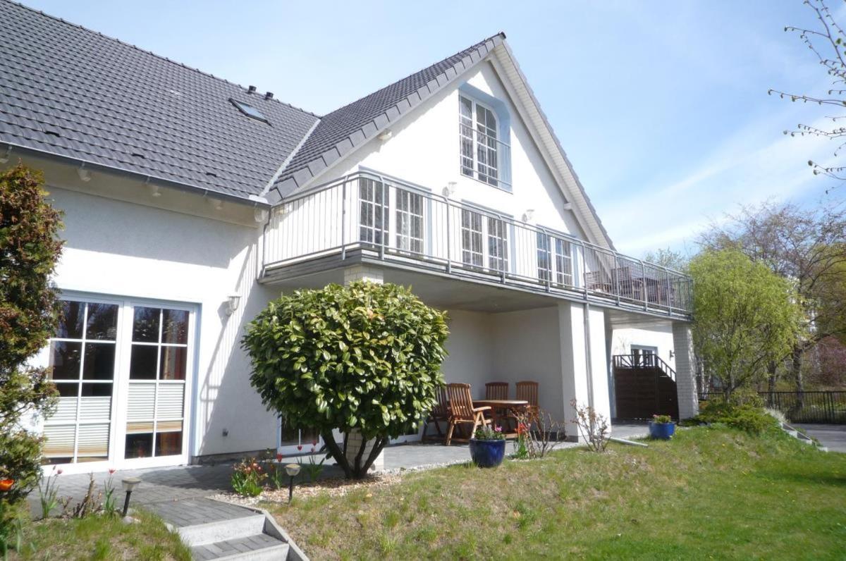 Ferienhaus Am Yachthafen, Moewe Apartman Rostock Kültér fotó